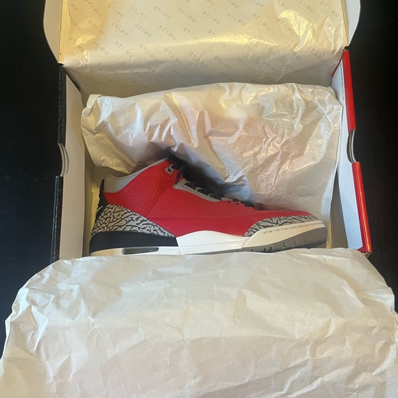 Air Jordan 3 retro SE “united” never worn - Picture 8 of 9